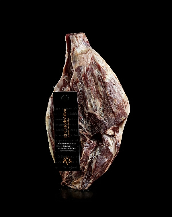 Prosciutto 75% iberico alimentato a ghianda (disossato)